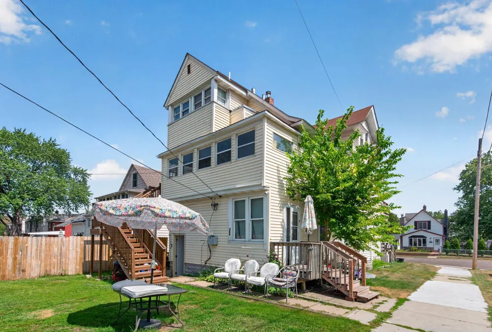 358 1st Avenue S South Saint Paul, MN 55075