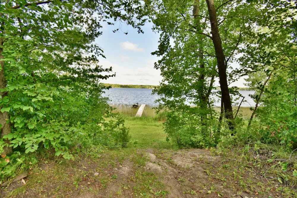7198 Loon Point Drive SW Kensington, MN 56343