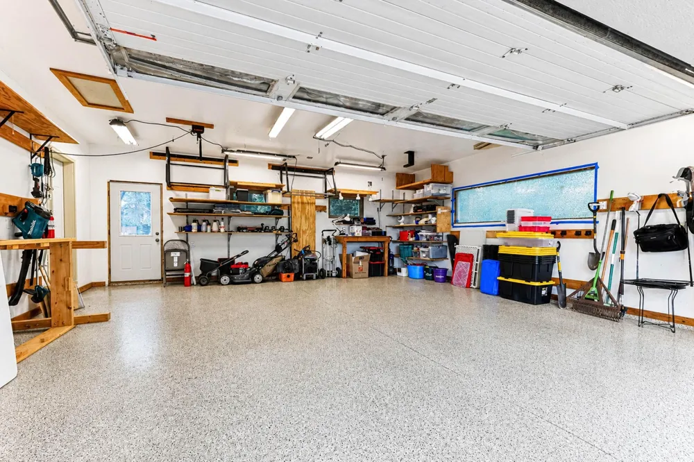 14 Mid Oaks Road Roseville, MN 55113