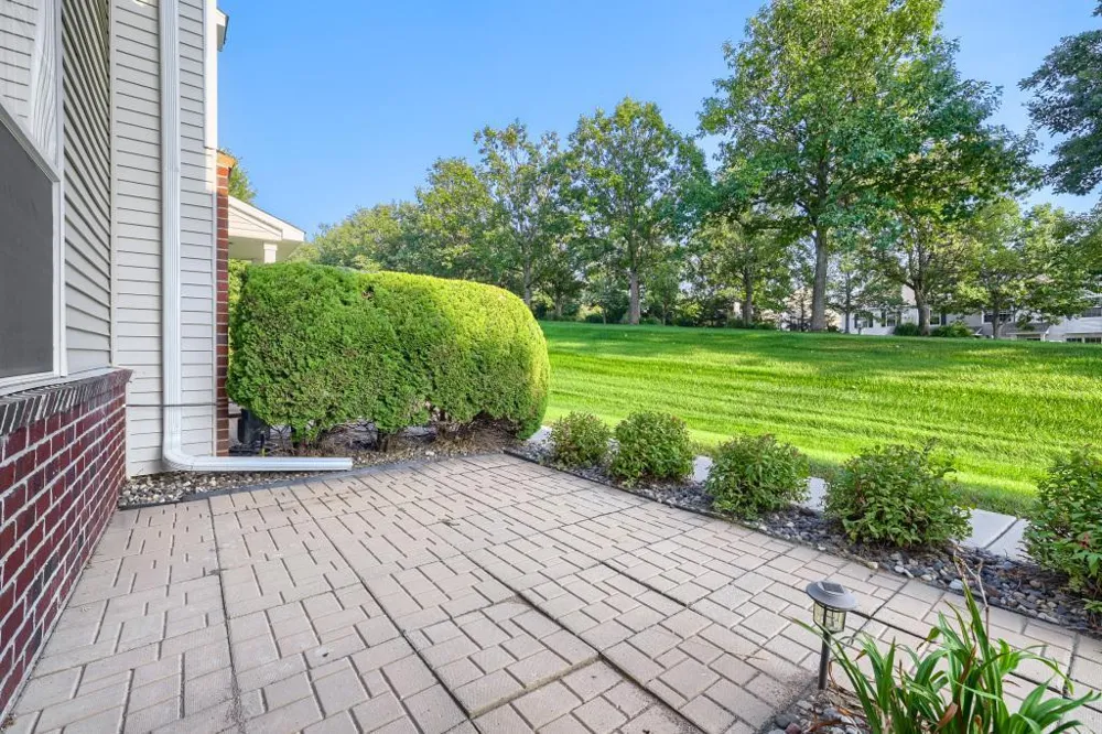 3821 Hazel Trail #C Woodbury, MN 55129