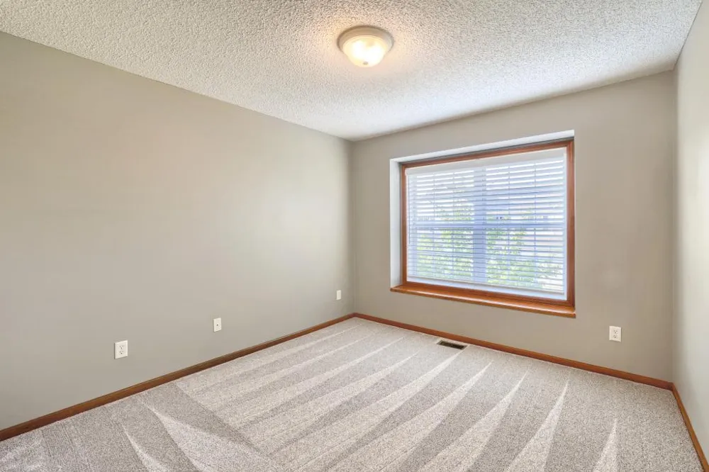 3821 Hazel Trail #C Woodbury, MN 55129