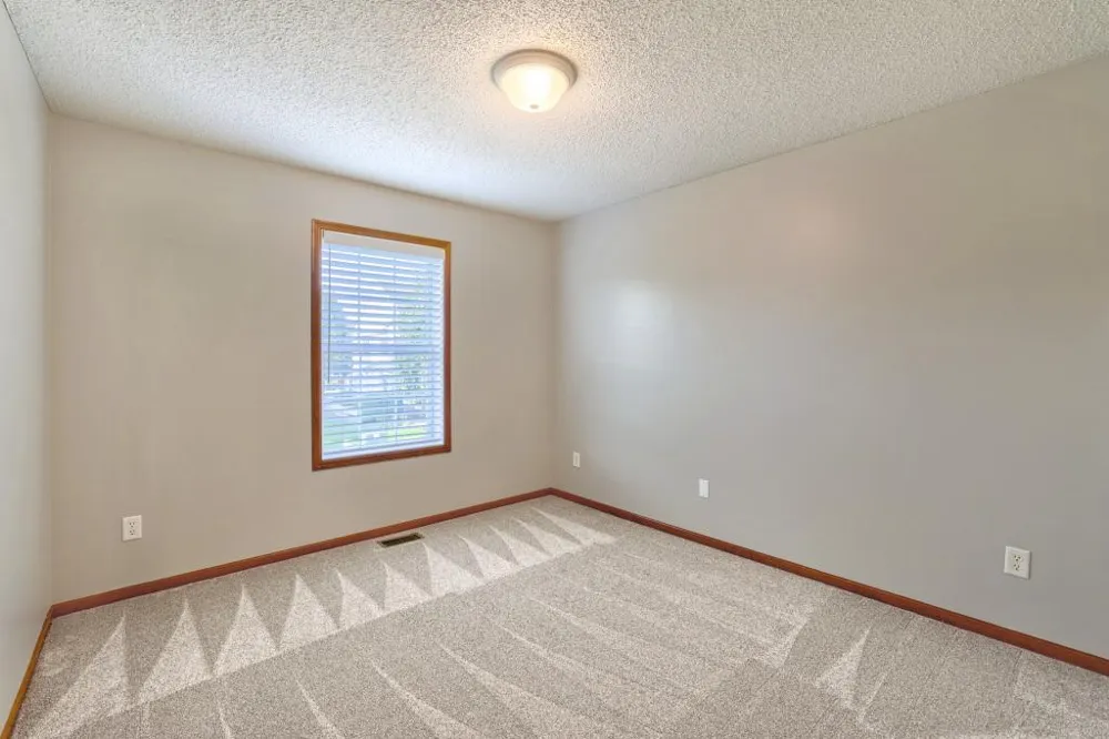 3821 Hazel Trail #C Woodbury, MN 55129