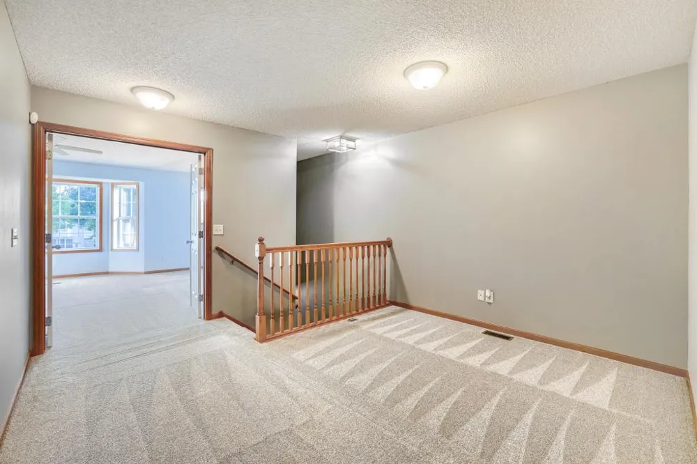 3821 Hazel Trail #C Woodbury, MN 55129