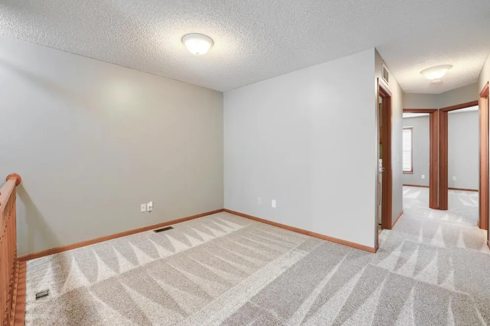 3821 Hazel Trail #C Woodbury, MN 55129
