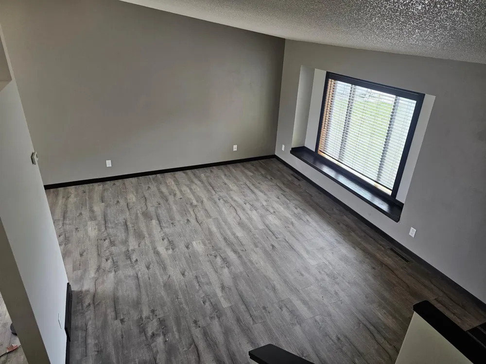 3616 Village Green Lane Moorhead, MN 56560