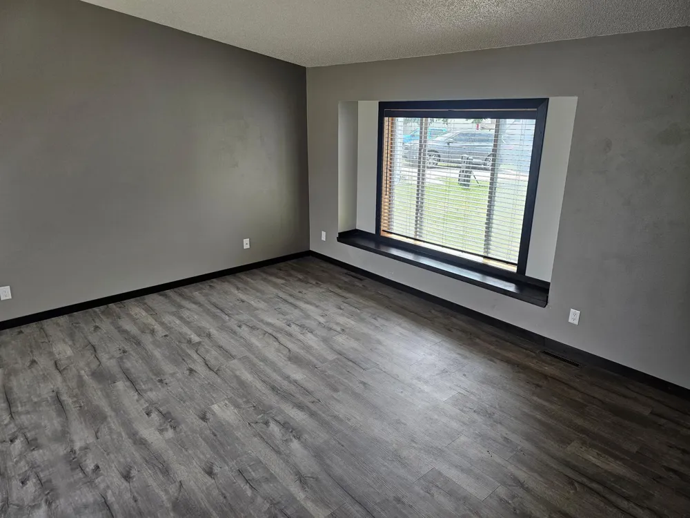 3616 Village Green Lane Moorhead, MN 56560