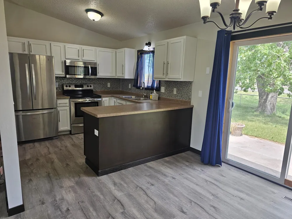 3616 Village Green Lane Moorhead, MN 56560