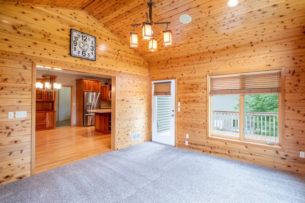 6739 Yellowstone Lane Maple Grove, MN 55311