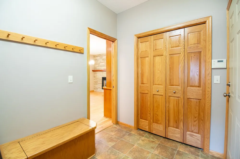 6739 Yellowstone Lane Maple Grove, MN 55311