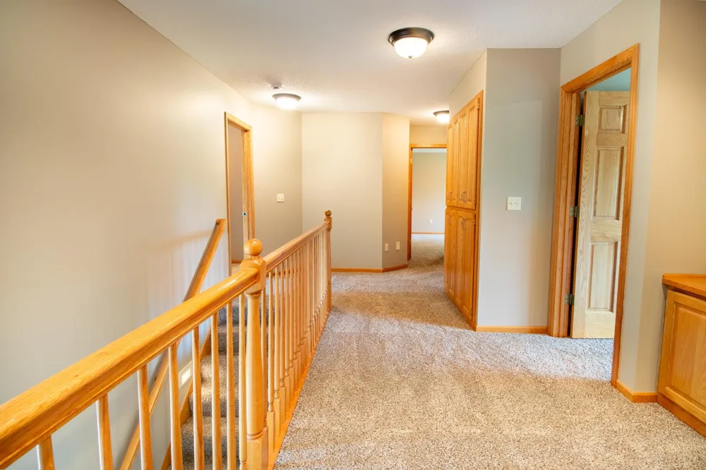 6739 Yellowstone Lane Maple Grove, MN 55311