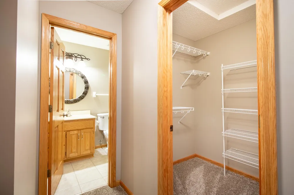 6739 Yellowstone Lane Maple Grove, MN 55311
