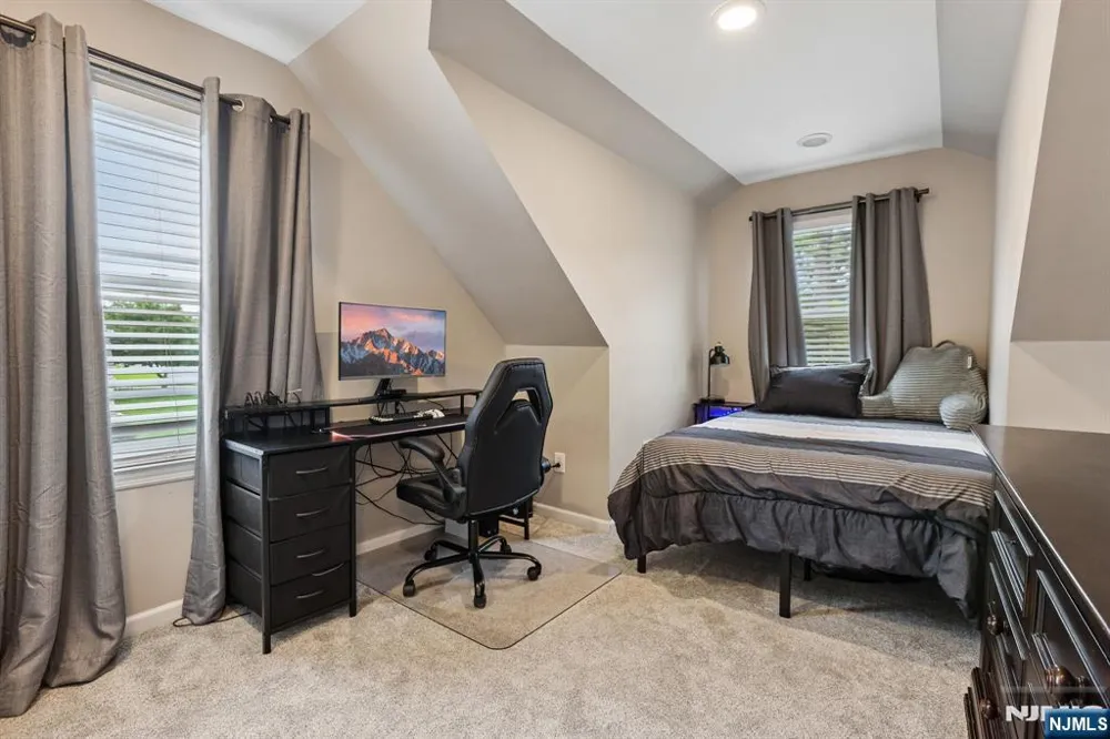 74 Overhill Road Belleville, NJ 07109