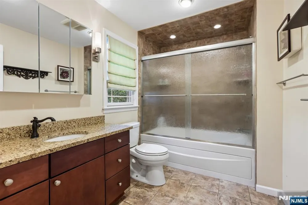 74 Overhill Road Belleville, NJ 07109