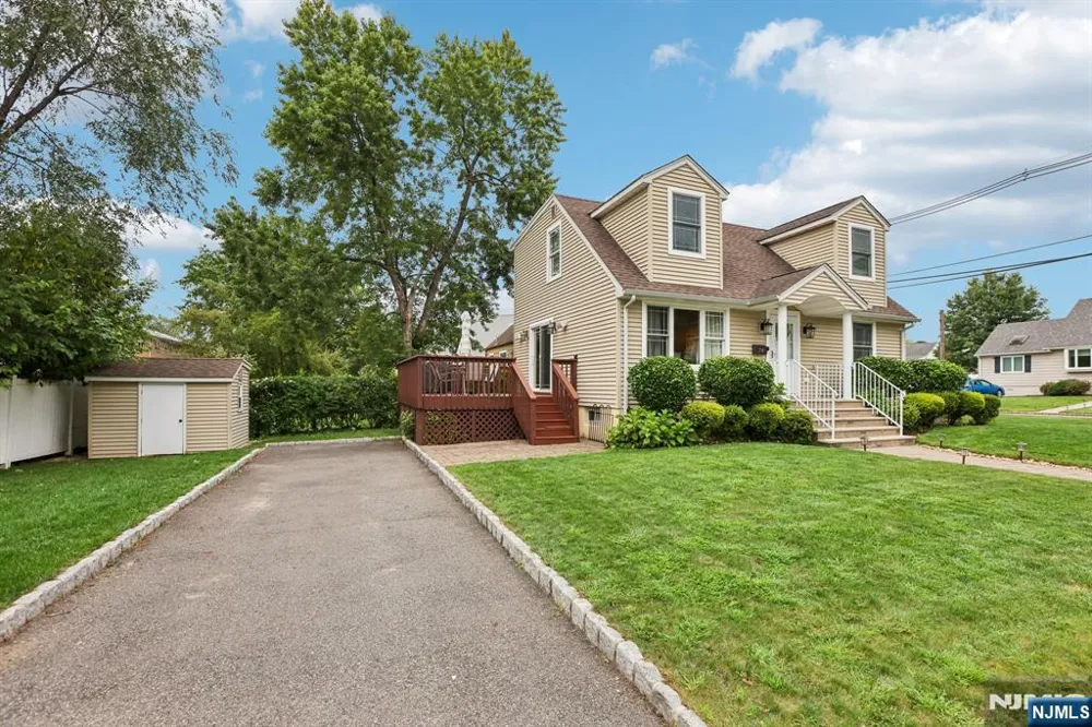 74 Overhill Road Belleville, NJ 07109