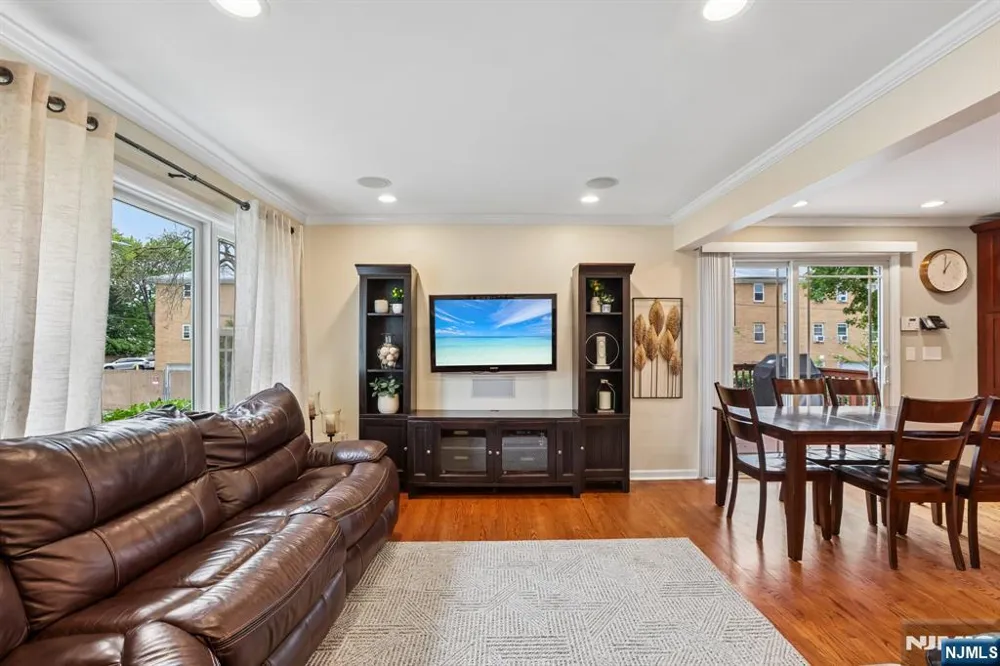 74 Overhill Road Belleville, NJ 07109