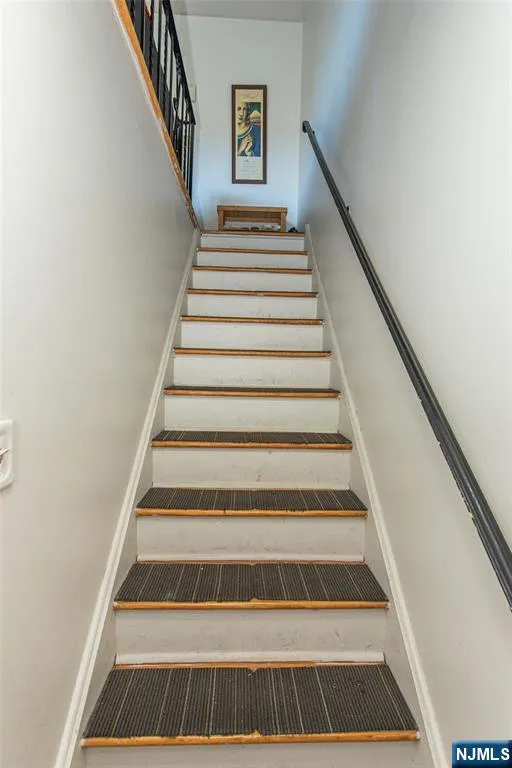 20 Halsey Avenue 6 Haledon, NJ 07508