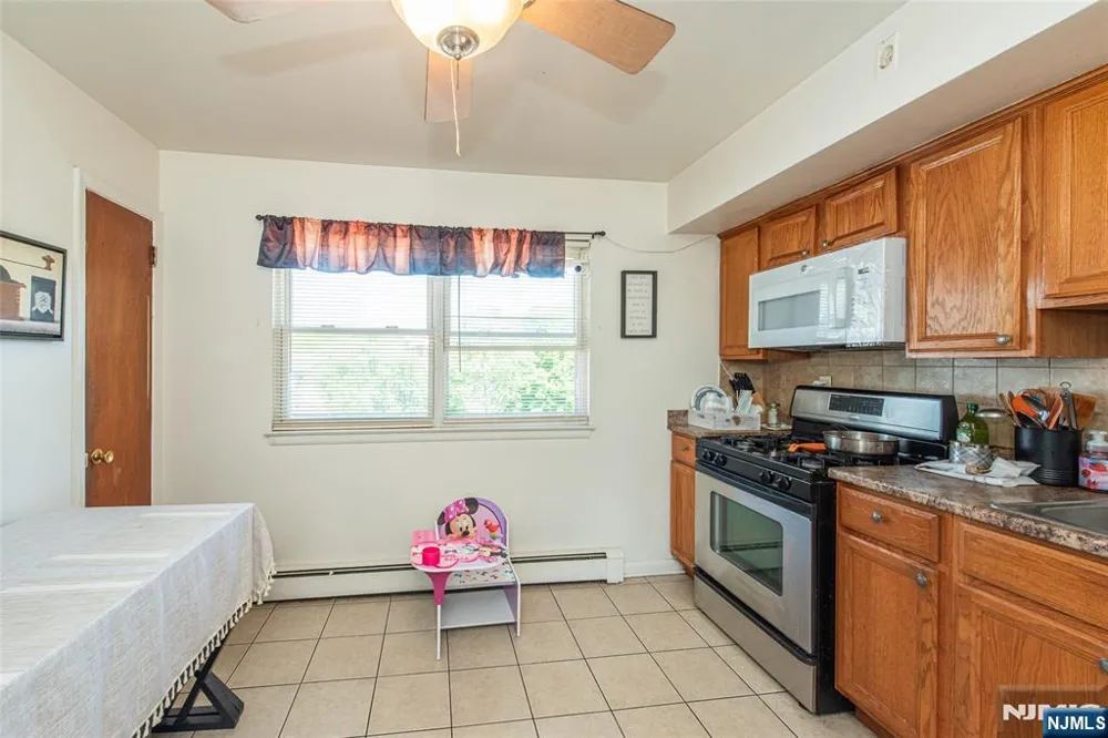20 Halsey Avenue 6 Haledon, NJ 07508