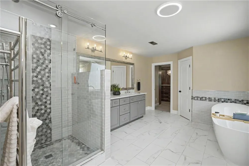 120 Broad Meadows Lane Fayetteville, GA 30215