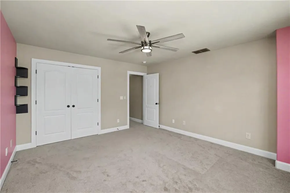 120 Broad Meadows Lane Fayetteville, GA 30215
