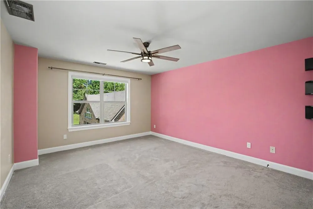 120 Broad Meadows Lane Fayetteville, GA 30215
