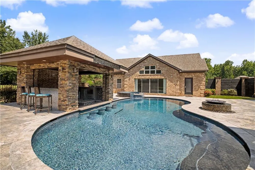 120 Broad Meadows Lane Fayetteville, GA 30215