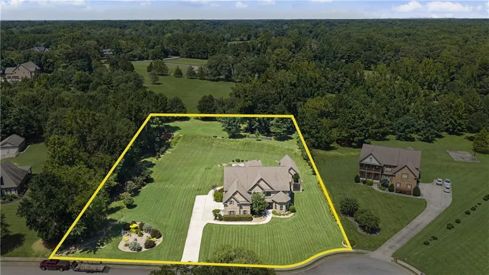 120 Broad Meadows Lane Fayetteville, GA 30215