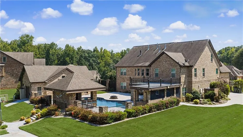 120 Broad Meadows Lane Fayetteville, GA 30215
