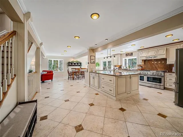 8280 Grizzly Way Evergreen, CO 80439