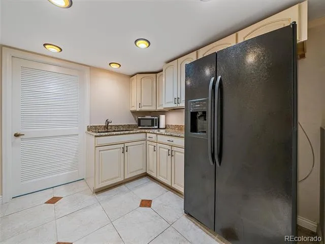 8280 Grizzly Way Evergreen, CO 80439