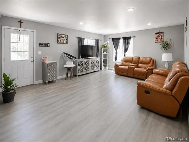 1307 Grays Peak Drive Longmont, CO 80504