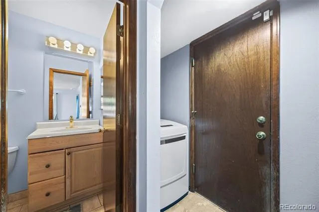 17805 E Bethany Place Aurora, CO 80013