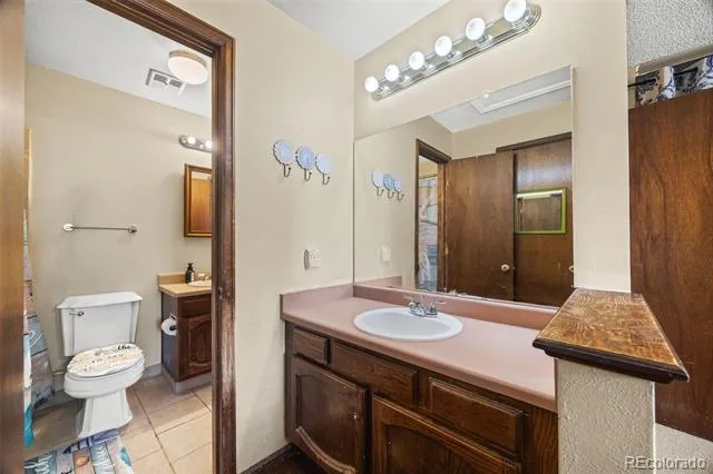 17805 E Bethany Place Aurora, CO 80013