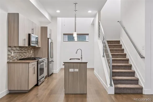 2733 W 28th Avenue #7 Denver, CO 80211