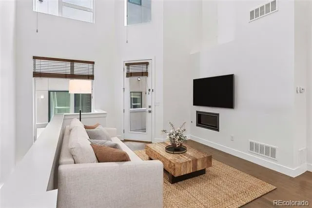 2733 W 28th Avenue #7 Denver, CO 80211