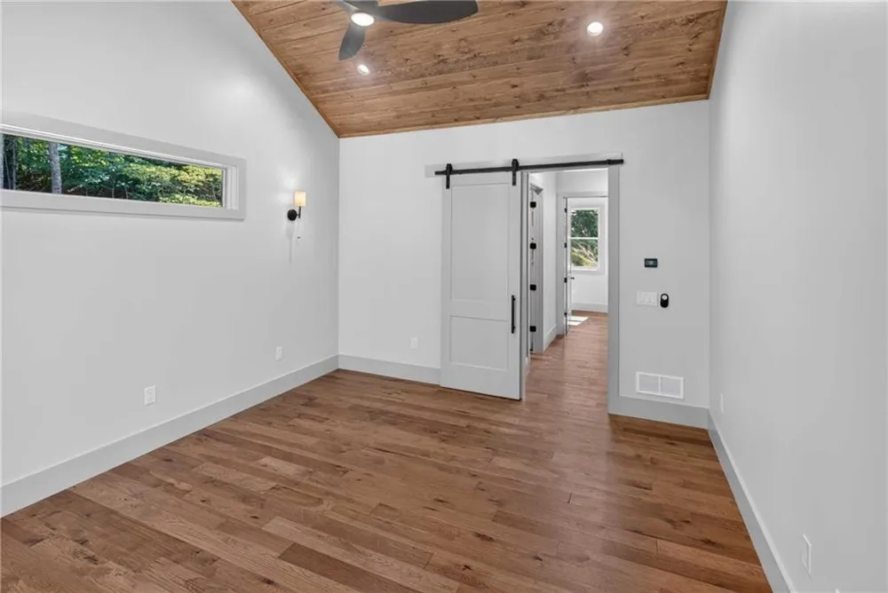 750 Settlers Ridge Rd Ellijay, GA 30540