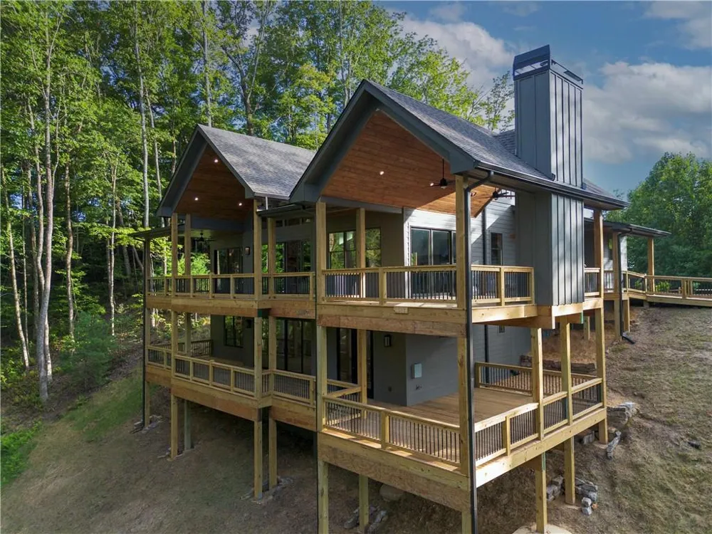 750 Settlers Ridge Rd Ellijay, GA 30540
