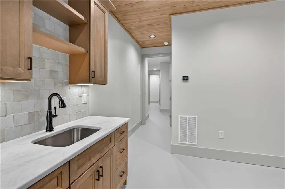 750 Settlers Ridge Rd Ellijay, GA 30540