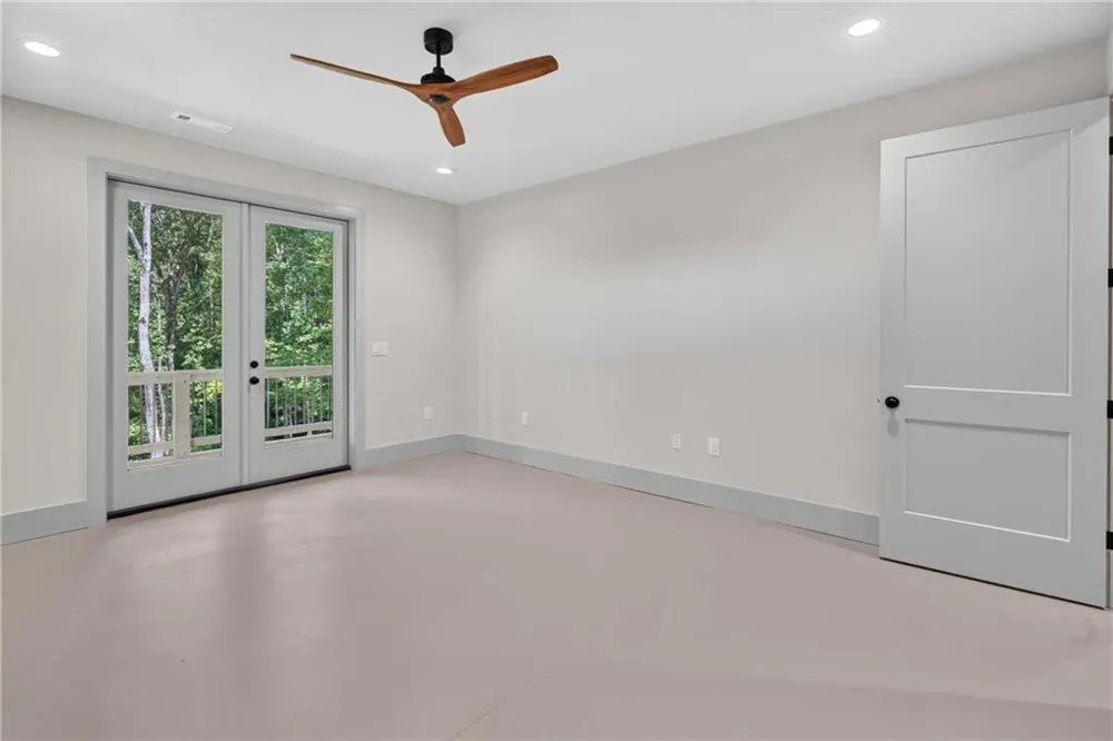 750 Settlers Ridge Rd Ellijay, GA 30540