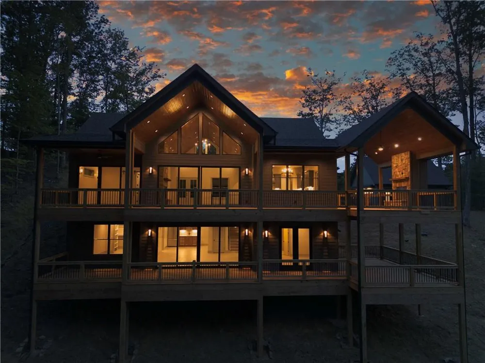 750 Settlers Ridge Rd Ellijay, GA 30540