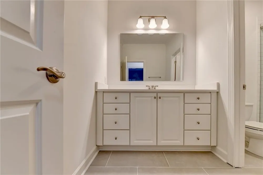 7040 Laurel Oak Drive Suwanee, GA 30024