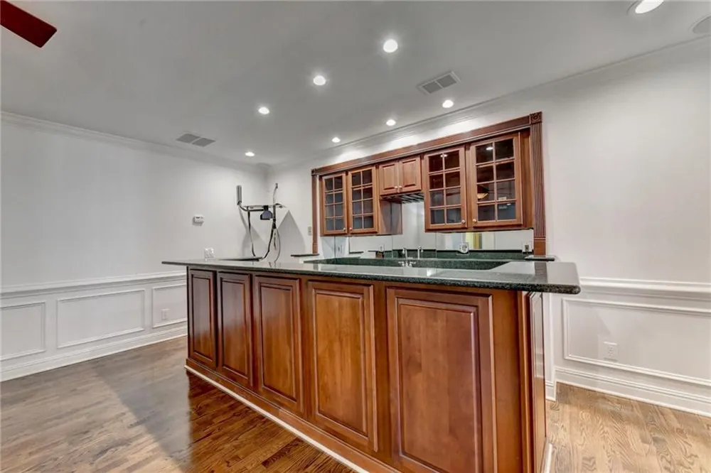 7040 Laurel Oak Drive Suwanee, GA 30024