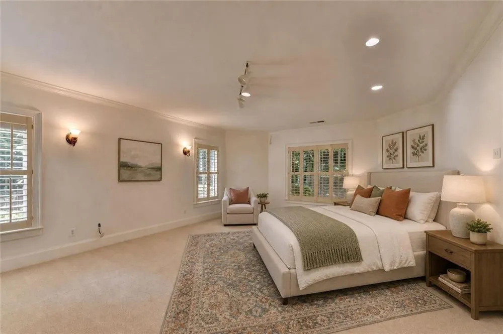 7040 Laurel Oak Drive Suwanee, GA 30024