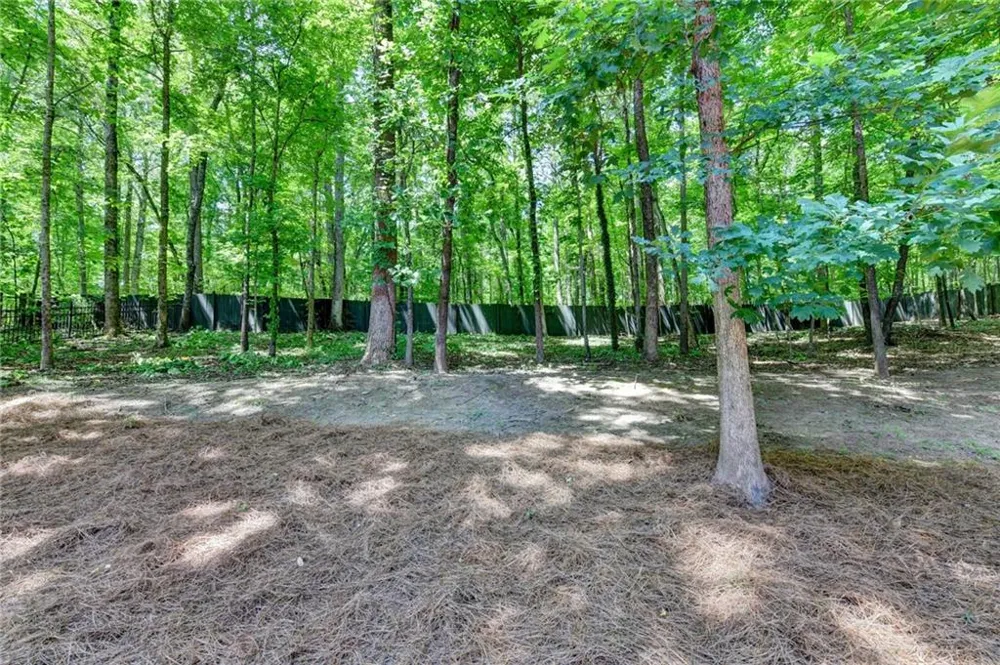 7040 Laurel Oak Drive Suwanee, GA 30024