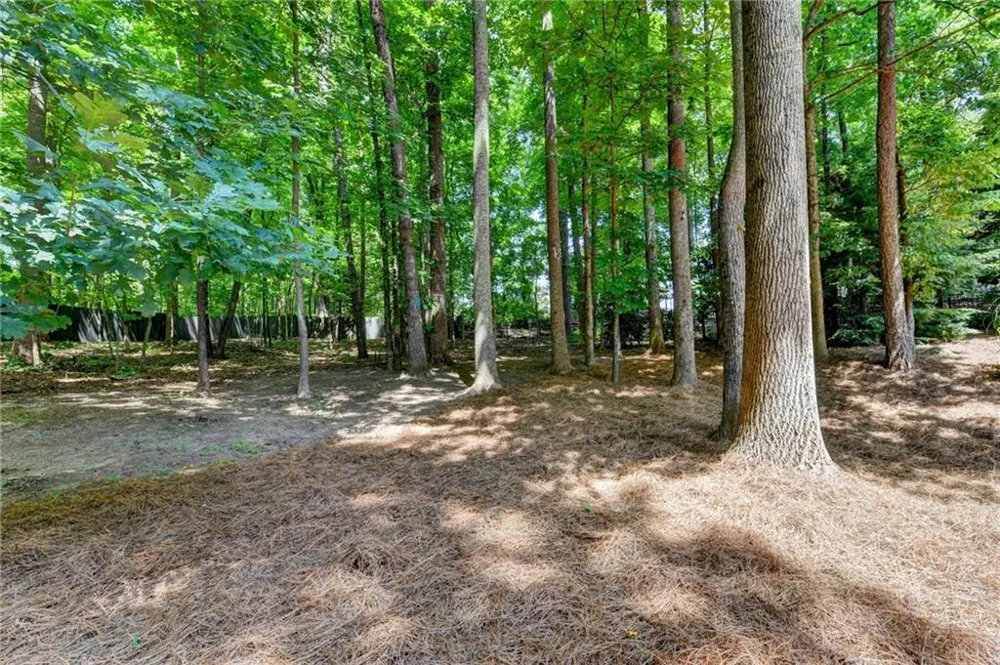 7040 Laurel Oak Drive Suwanee, GA 30024