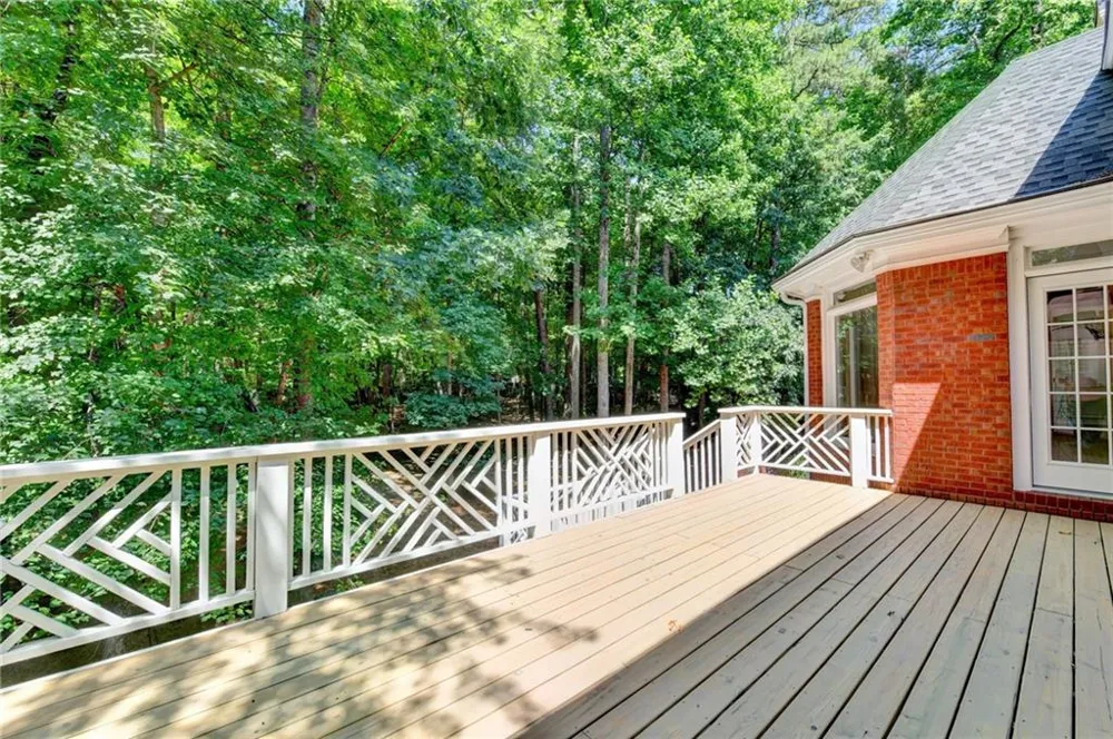 7040 Laurel Oak Drive Suwanee, GA 30024