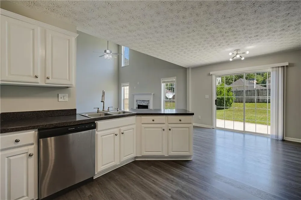 6015 Farmwood Way SE Mableton, GA 30126