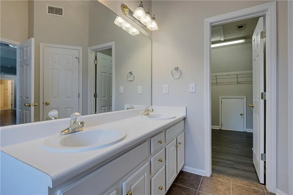 6015 Farmwood Way SE Mableton, GA 30126