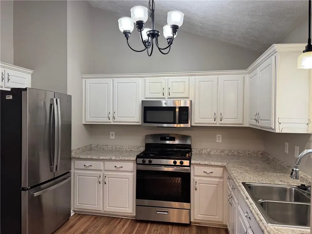 334 Summer Hill Circle Stockbridge, GA 30281