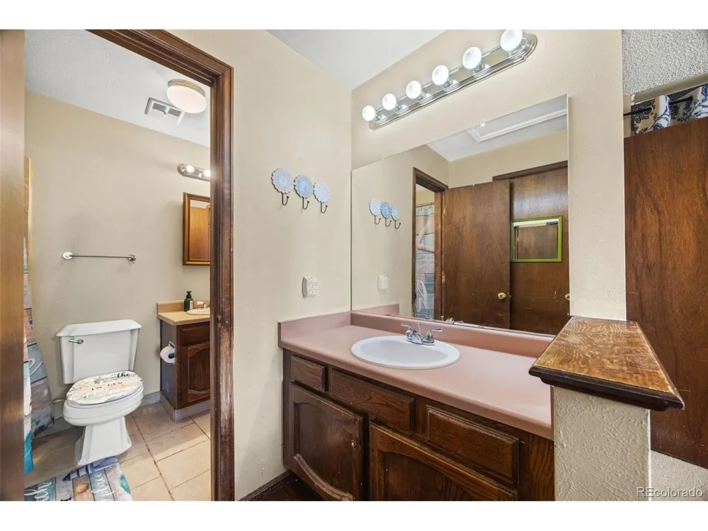 17805 E Bethany Place Aurora, CO 80013