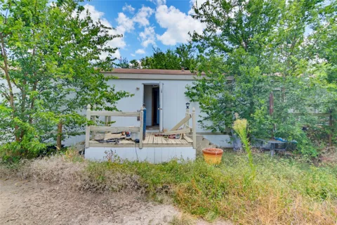 333 Pecan Drive NE